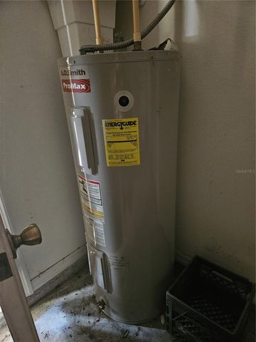 5870 SE 158TH COURT, Ocklawaha, FL 32179