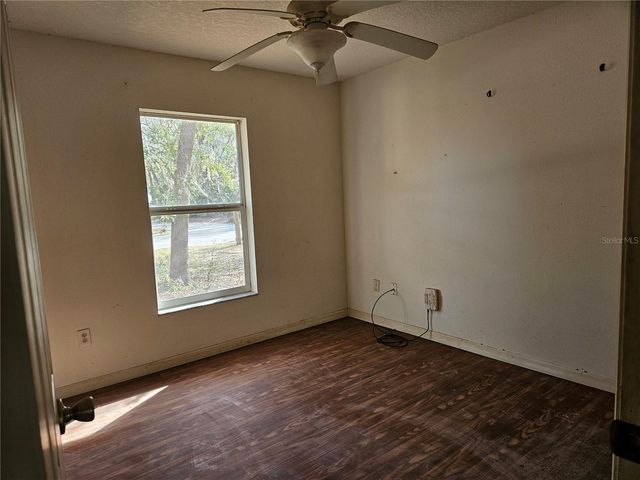 5870 SE 158TH COURT, Ocklawaha, FL 32179