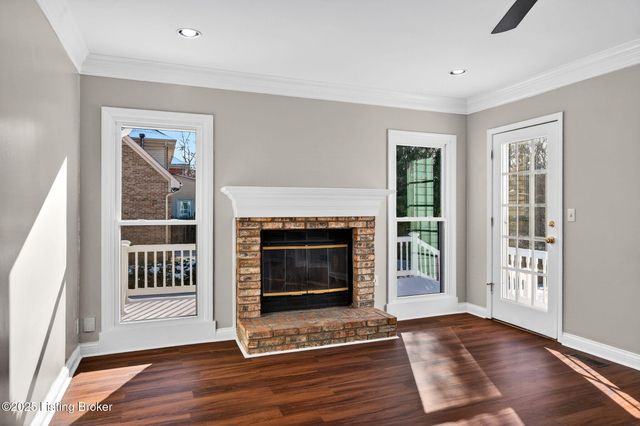 12600 Blackthorn Trace, Louisville, KY 40299