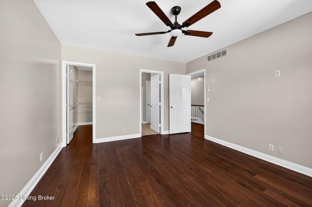 12600 Blackthorn Trace, Louisville, KY 40299