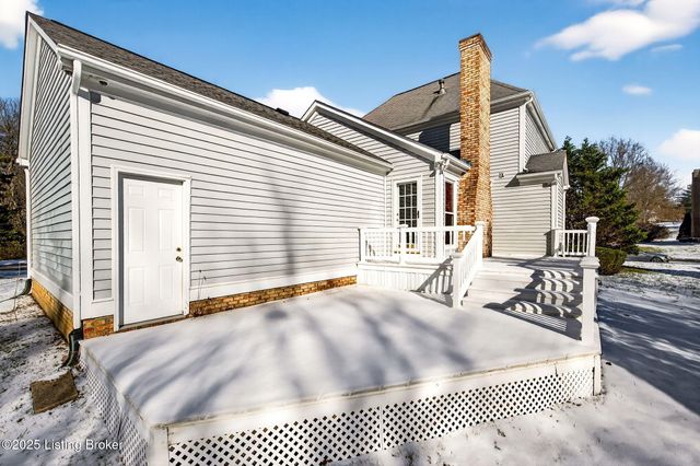 12600 Blackthorn Trace, Louisville, KY 40299