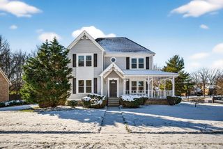 12600 Blackthorn Trace, Louisville, KY 40299