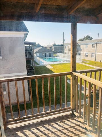 2777 L B MCLEOD RD C, Orlando, FL 32805