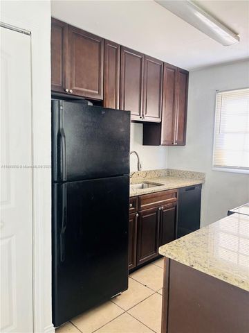 2777 L B MCLEOD RD C, Orlando, FL 32805