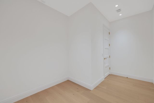 320 Grove Place, Delray Beach, FL 33444