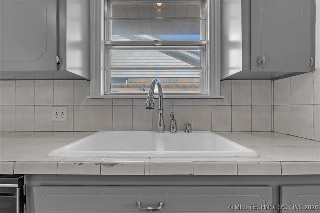 296 S 118th East Avenue, Tulsa, OK 74128