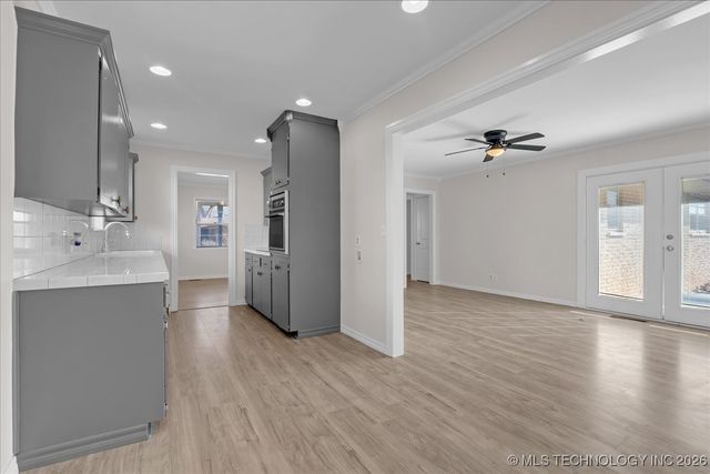 296 S 118th East Avenue, Tulsa, OK 74128