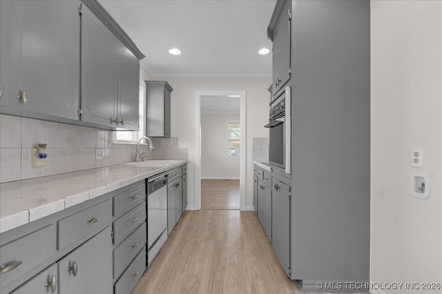 296 S 118th East Avenue, Tulsa, OK 74128