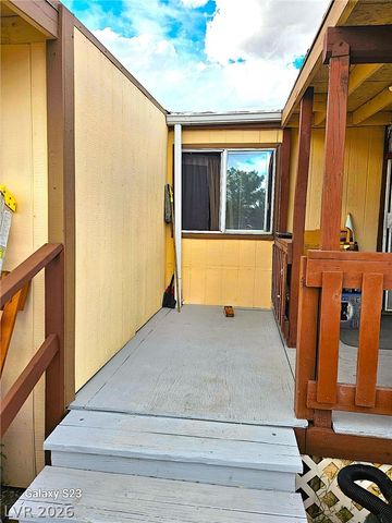 550 Alaska Way, Pahrump, NV 89060