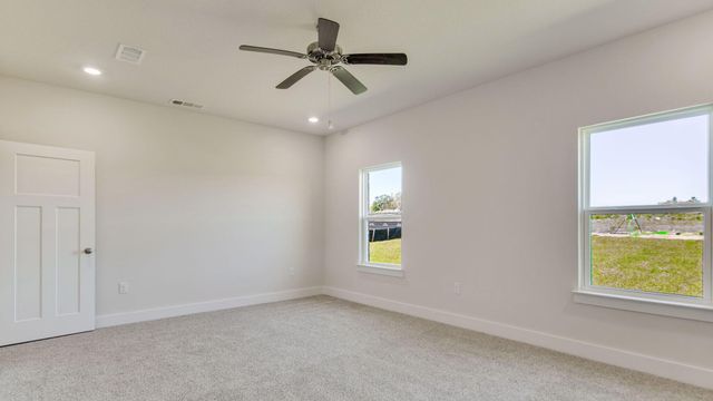 4661 Marine Loop, Crestview, FL 32539