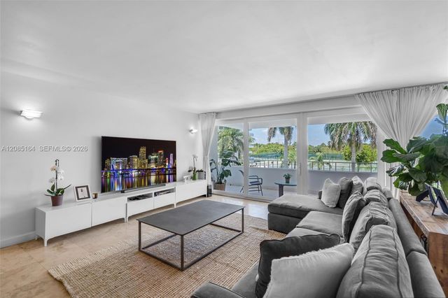 199 Ocean Lane Drive 310, Key Biscayne, FL 33149