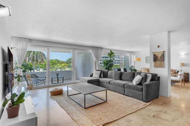 199 Ocean Lane Drive 310, Key Biscayne, FL 33149