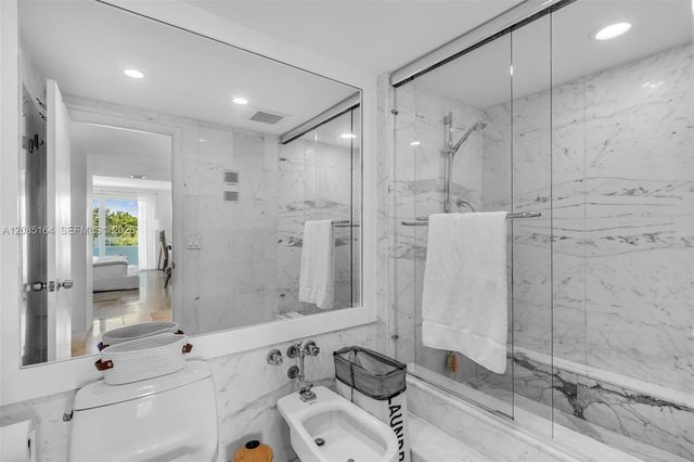 199 Ocean Lane Drive 310, Key Biscayne, FL 33149