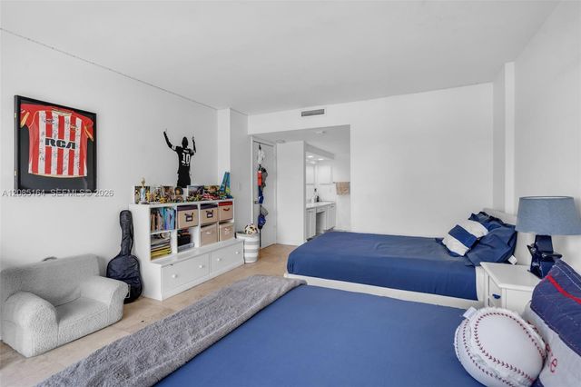 199 Ocean Lane Drive 310, Key Biscayne, FL 33149