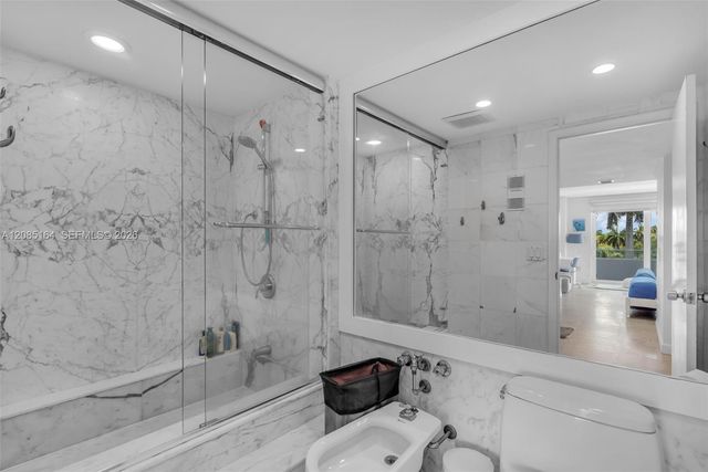 199 Ocean Lane Drive 310, Key Biscayne, FL 33149