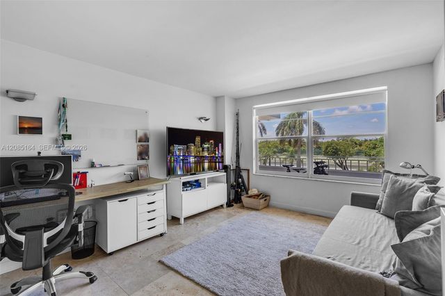 199 Ocean Lane Drive 310, Key Biscayne, FL 33149