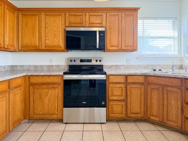 308 Palm Street, Crowley, TX 76036