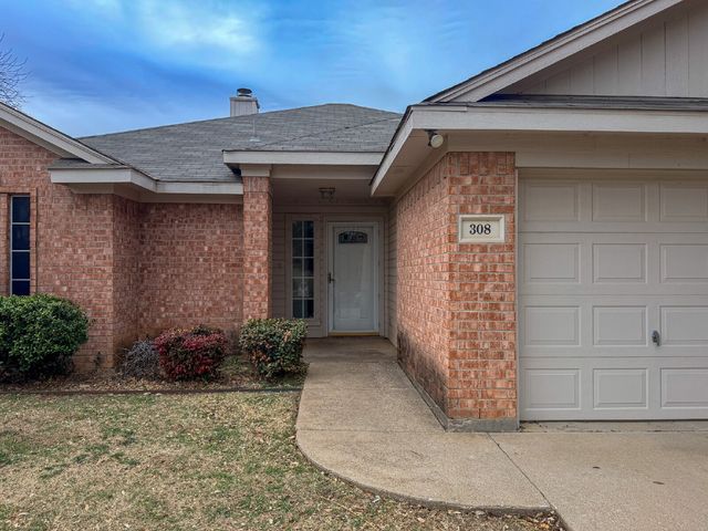 308 Palm Street, Crowley, TX 76036