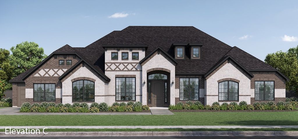 136 Lila Lake, Waxahachie, TX 75165