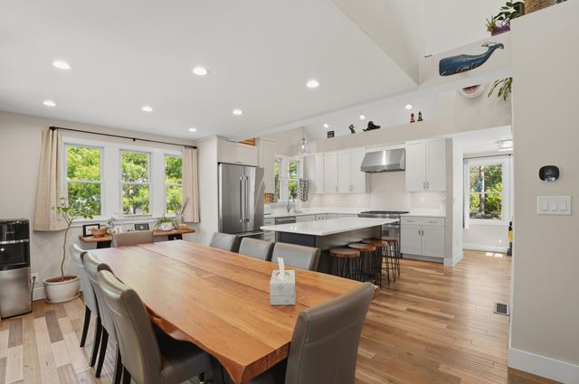 55 Summersea Road, Mashpee, MA 02649