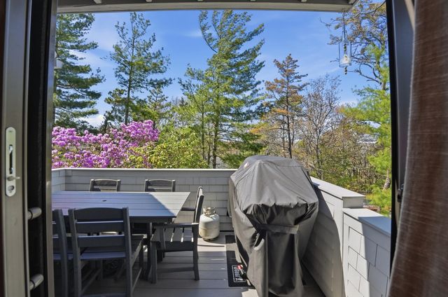 55 Summersea Road, Mashpee, MA 02649