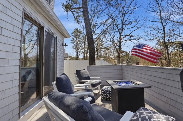 55 Summersea Road, Mashpee, MA 02649