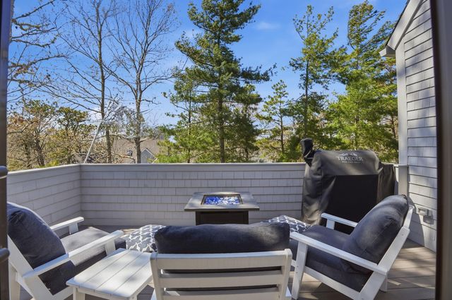 55 Summersea Road, Mashpee, MA 02649