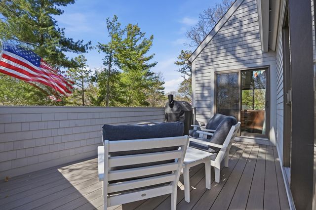 55 Summersea Road, Mashpee, MA 02649