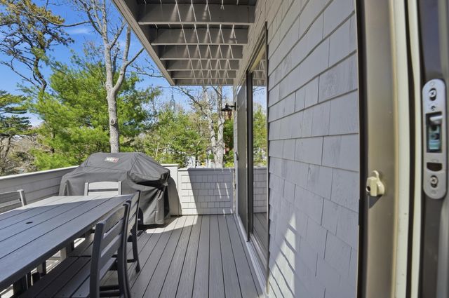 55 Summersea Road, Mashpee, MA 02649