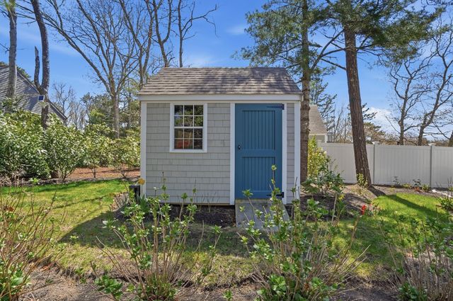 55 Summersea Road, Mashpee, MA 02649
