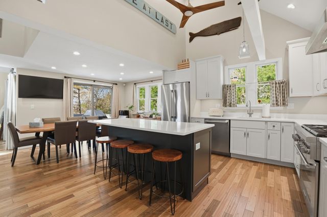 55 Summersea Road, Mashpee, MA 02649