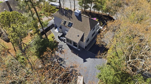 55 Summersea Road, Mashpee, MA 02649