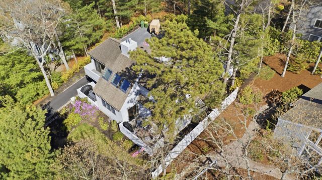 55 Summersea Road, Mashpee, MA 02649