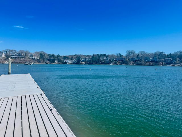 55 Summersea Road, Mashpee, MA 02649