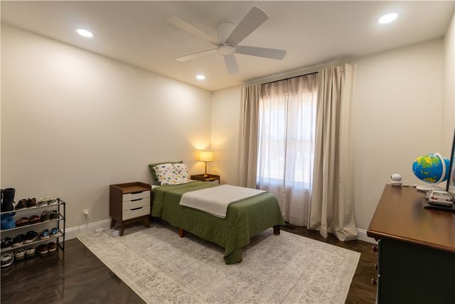 1839 S 11th Place, Rogers, AR 72756