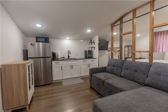 1839 S 11th Place, Rogers, AR 72756