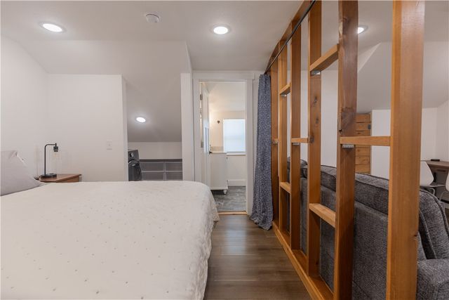 1839 S 11th Place, Rogers, AR 72756