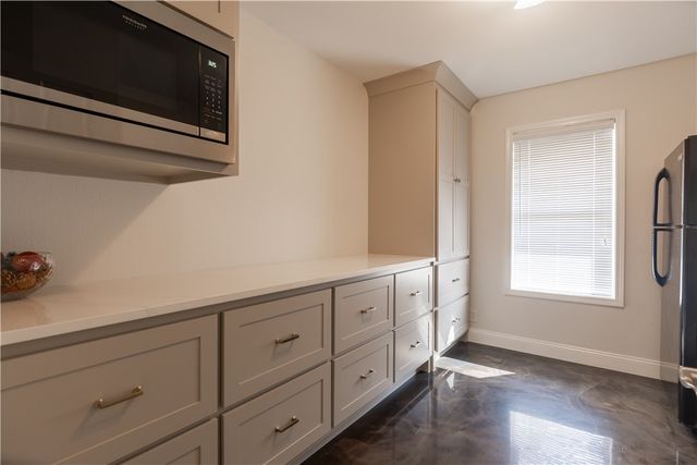 1839 S 11th Place, Rogers, AR 72756