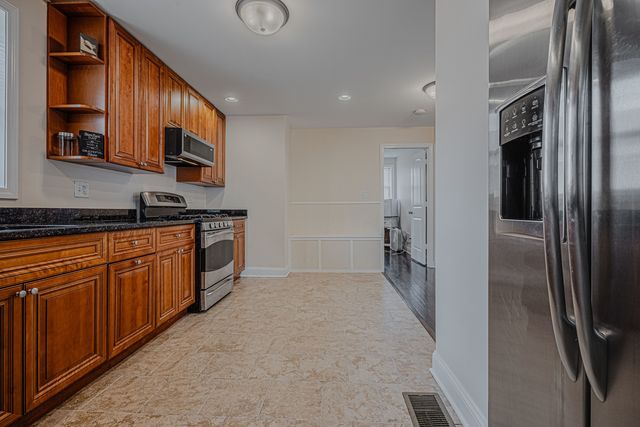 12832 S Sangamon Street, Chicago, IL 60643