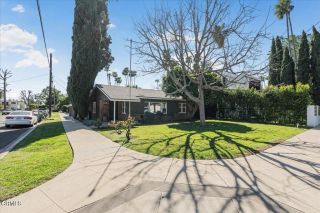 13902 Calvert Street, Van Nuys, CA 91401