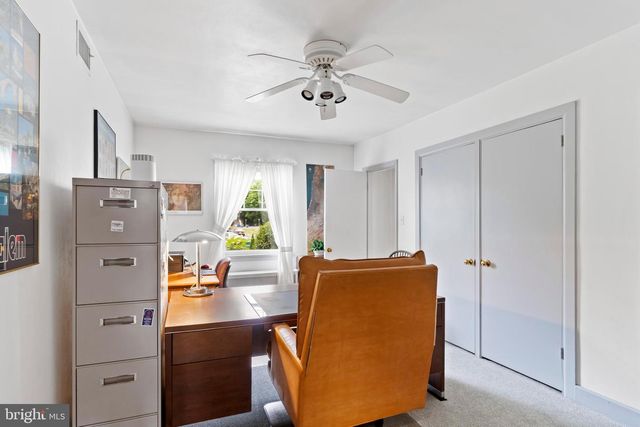6 S 34TH ST, Camp Hill, PA 17011