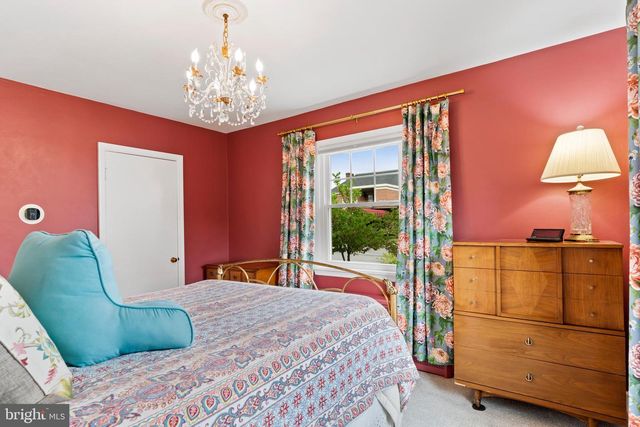 6 S 34TH ST, Camp Hill, PA 17011