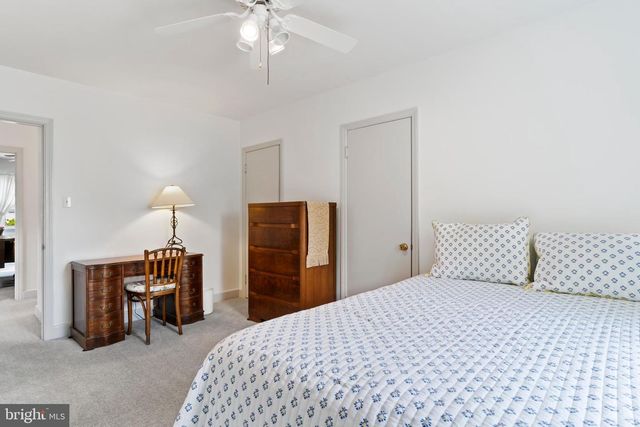 6 S 34TH ST, Camp Hill, PA 17011
