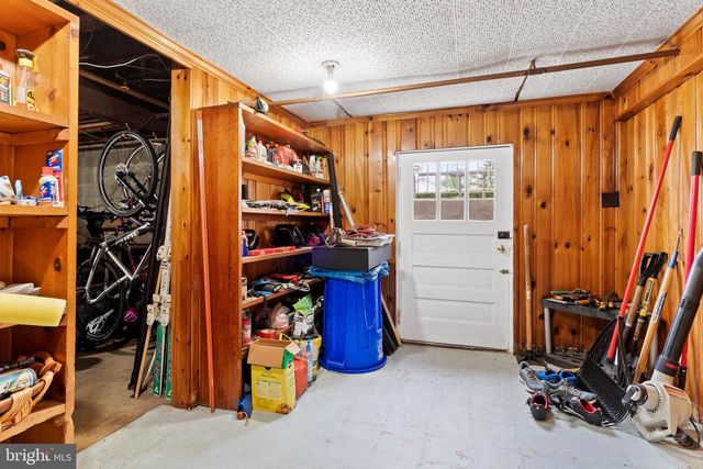 6 S 34TH ST, Camp Hill, PA 17011
