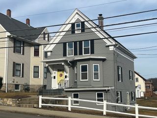 79 West St, Milford, MA 01757