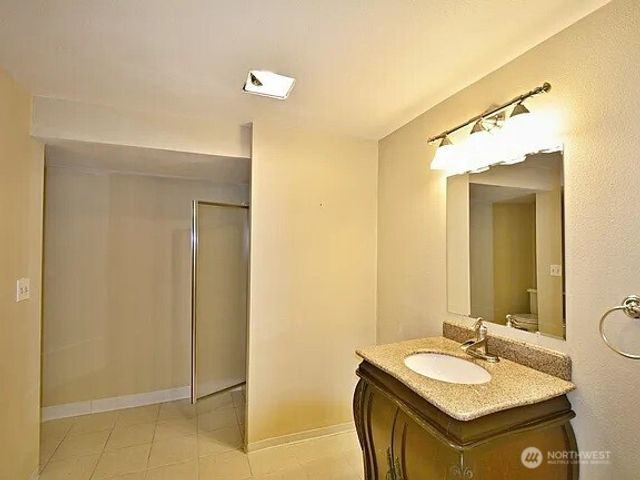 15812 Juanita Drive NE, Kenmore, WA 98028