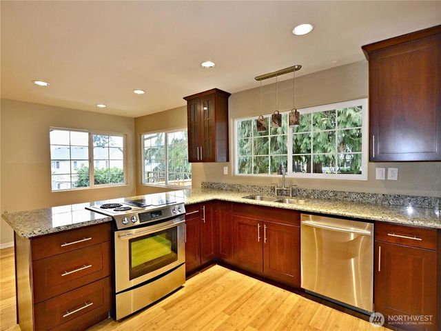 15812 Juanita Drive NE, Kenmore, WA 98028