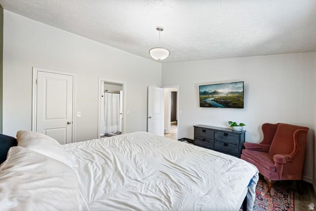 9141 S LITTLE CREEK DR, West Jordan, UT 84088