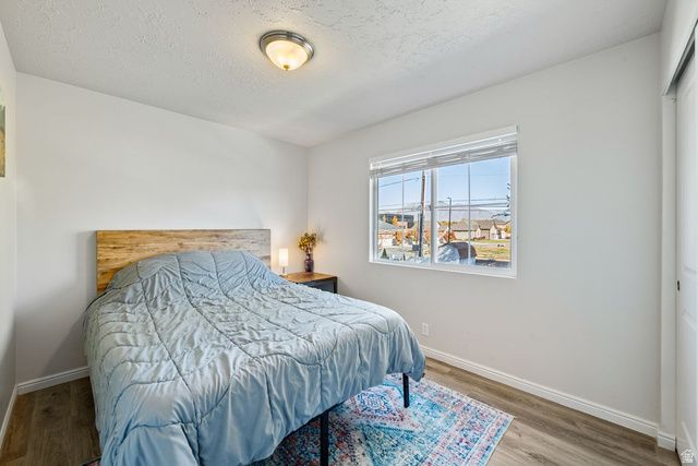 9141 S LITTLE CREEK DR, West Jordan, UT 84088