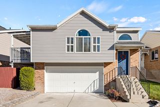 9141 S LITTLE CREEK DR, West Jordan, UT 84088